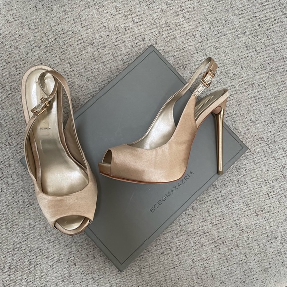 BCBGMaxAzria champagne Peyton Prosecco heel - Picture 3 of 8